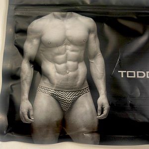 Todd Sanfield print hybrid trunk